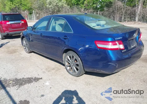 2011 Toyota Camry Le z USA, uszkodzony, nr VIN 4T1BF3EK3BU642139